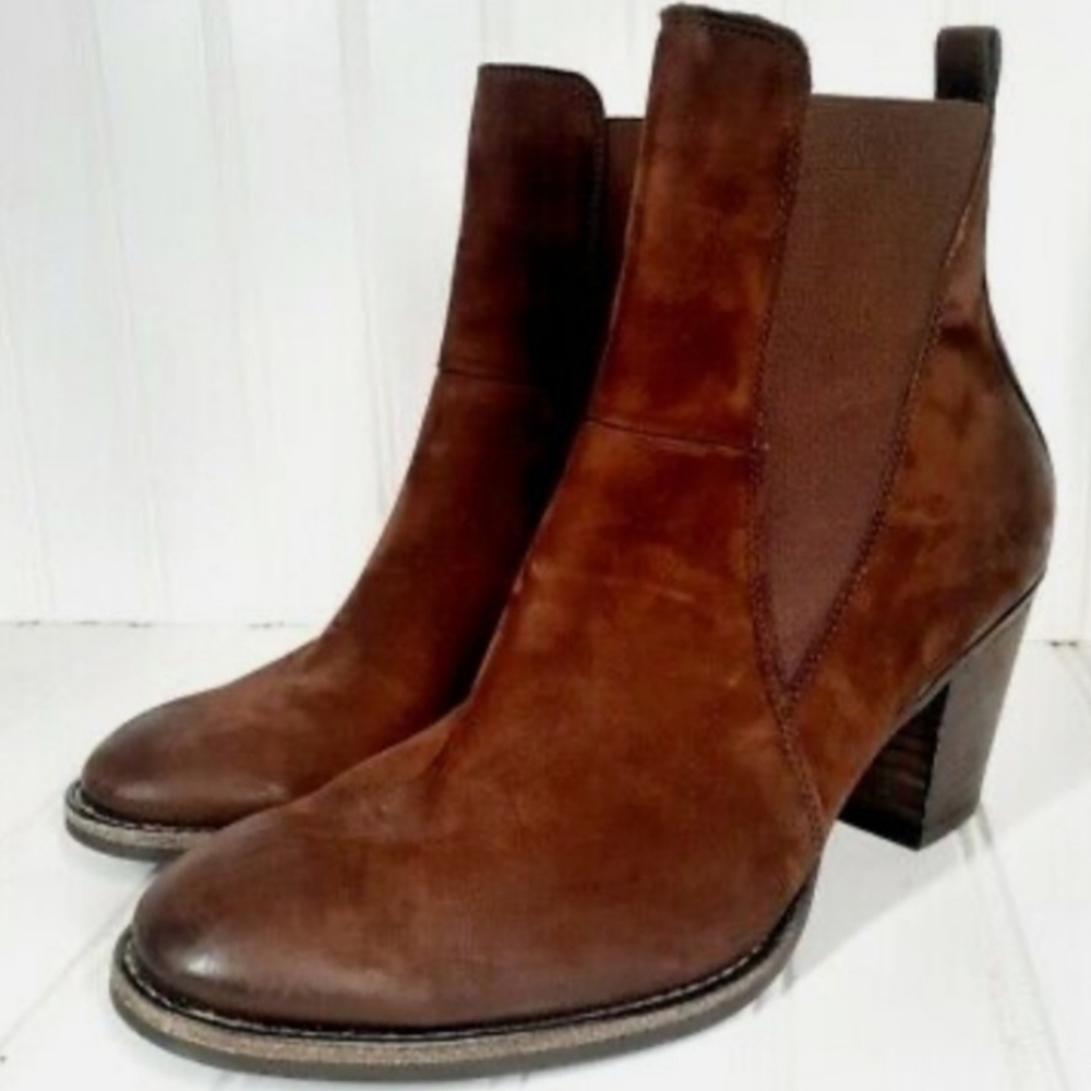 Paul Green Jules Brown Suede Ankle Booties 6.5 ** fits like a 7 US **